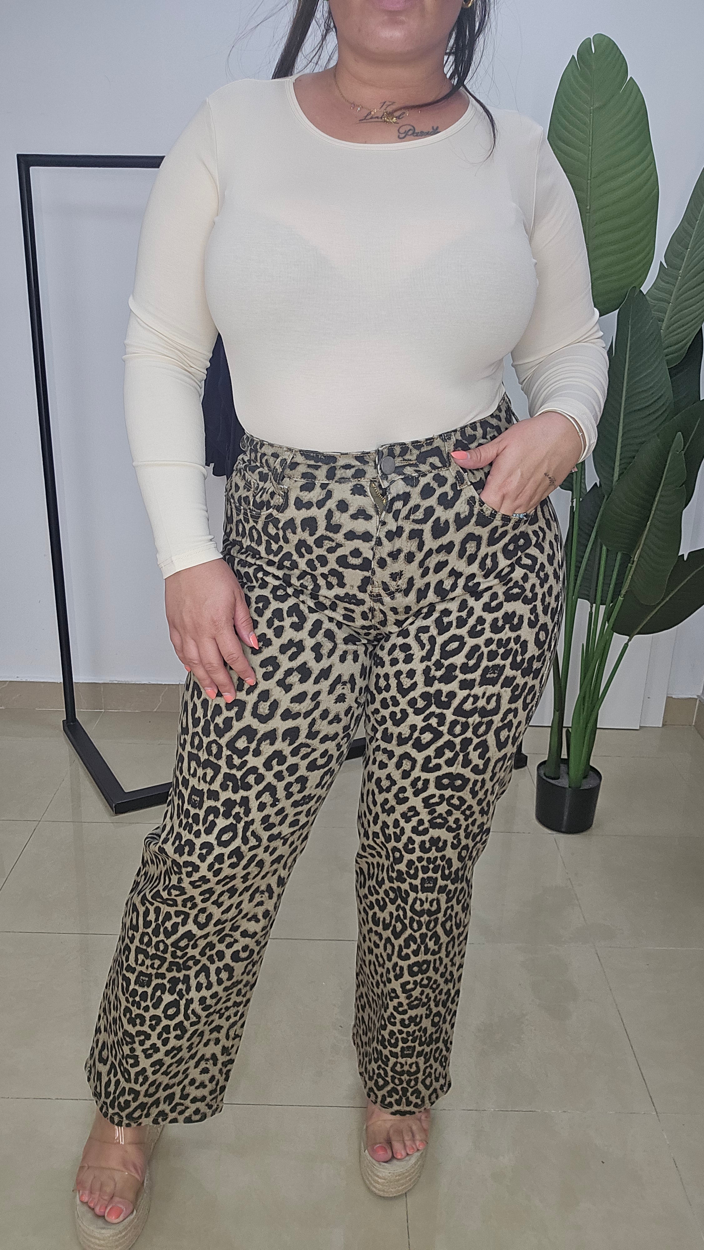 Pantalon Vaquero Animal Print