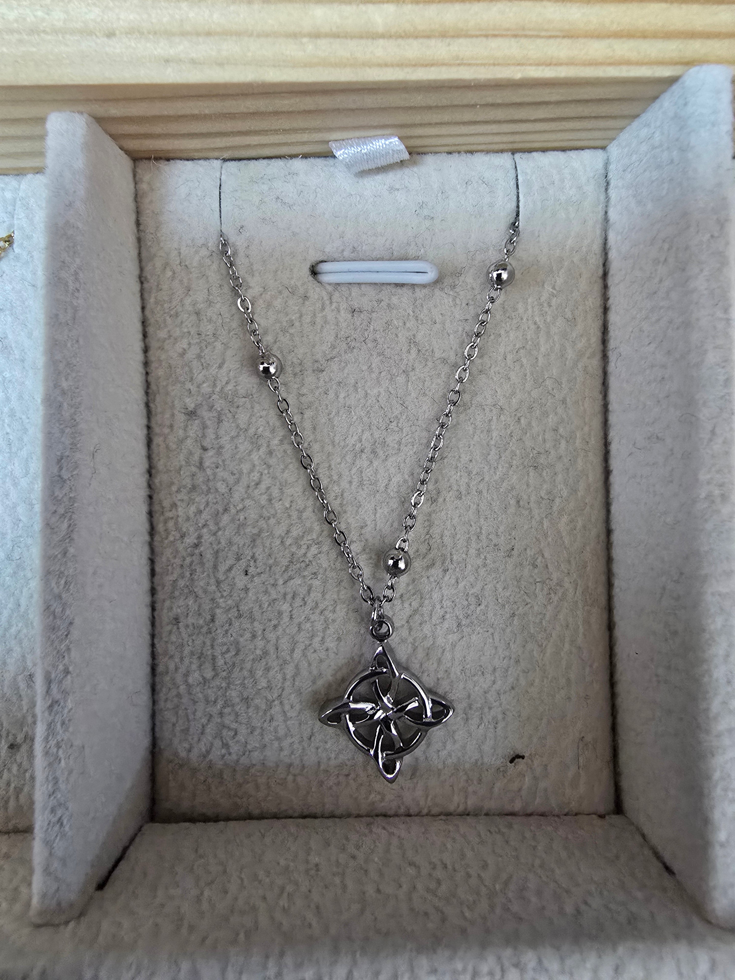 Collar Ojo Turco 3D Plata