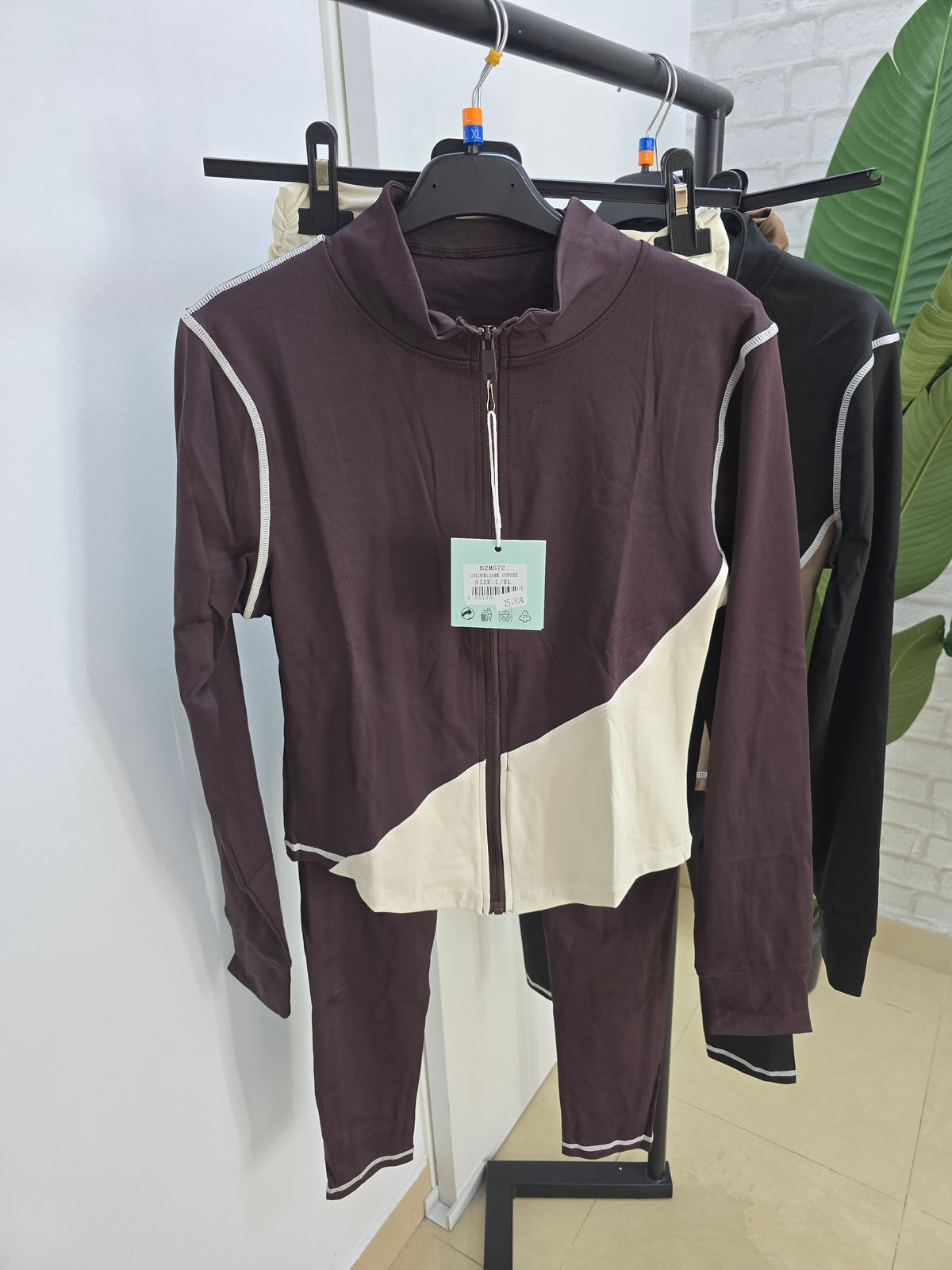 Conjunto Lola