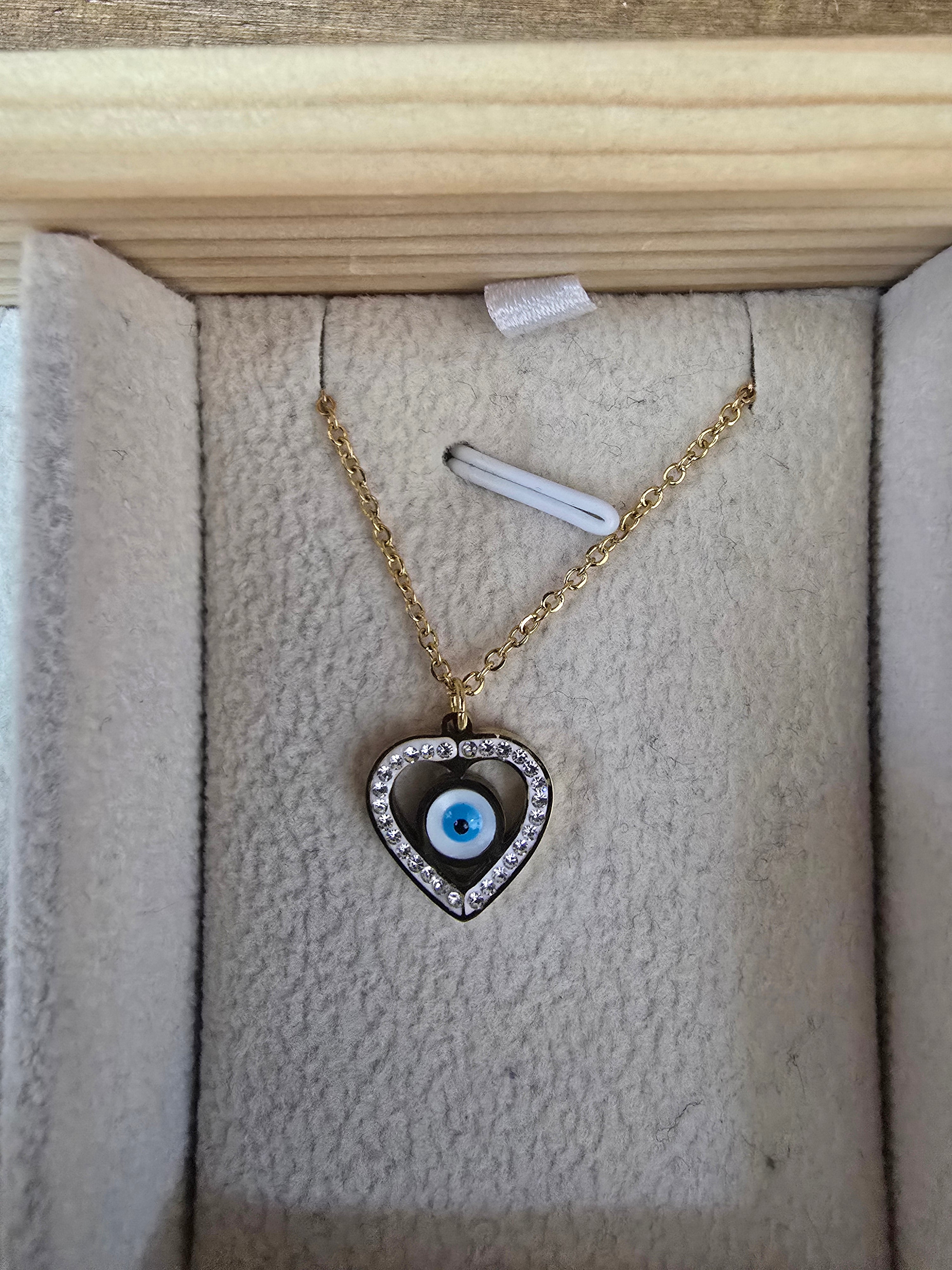 Collar Ojo Turco Corazon Dorado