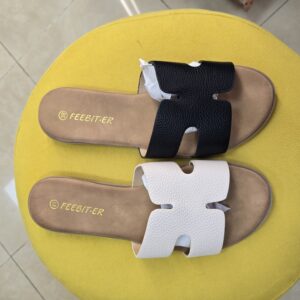 Sandalia hermes