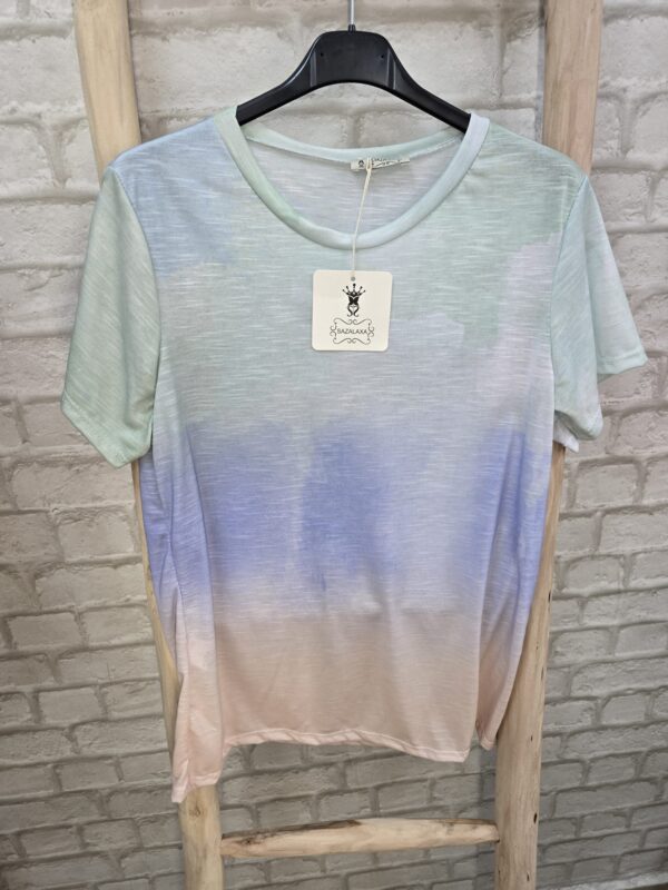 Camiseta descolorida
