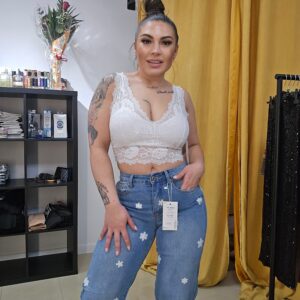 Pantalón vaquero margaritas